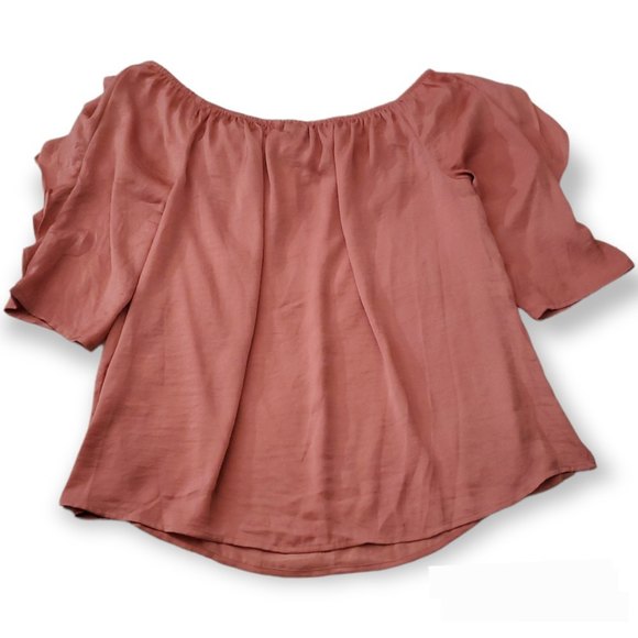 𝅺Ruffled Off-The-Shoulder Top blouse /salmon Pink/ size M - Picture 2 of 7